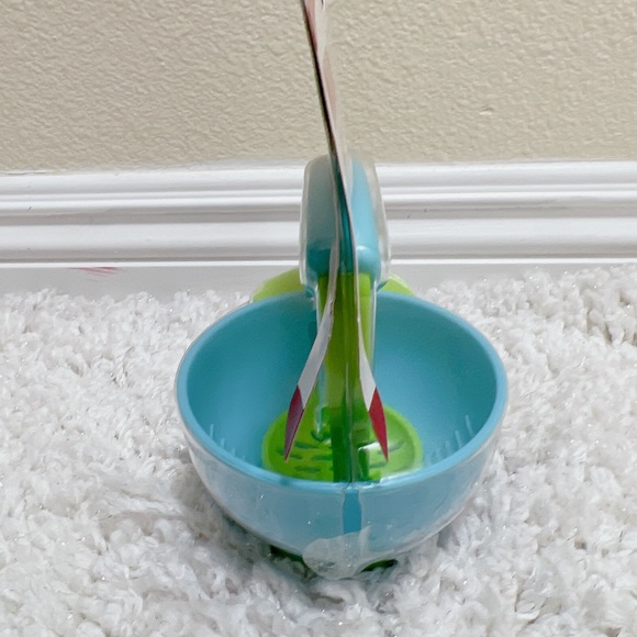 Baby Banana Toothbrush + Nuk Mash & Serve Bowl New bundle - Picture 5 of 6